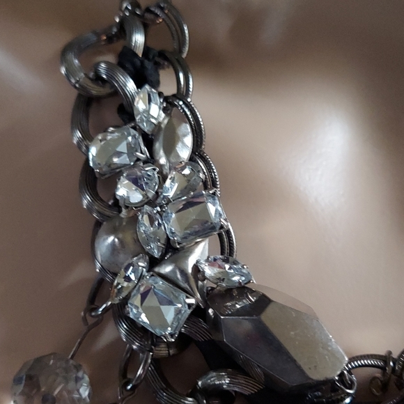 Gorgeous bold necklace - Picture 3 of 6